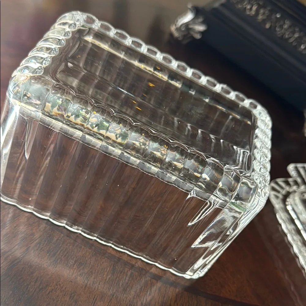 Elegant Fire King Clear Glass Butter Dish - Picture 5 of 6